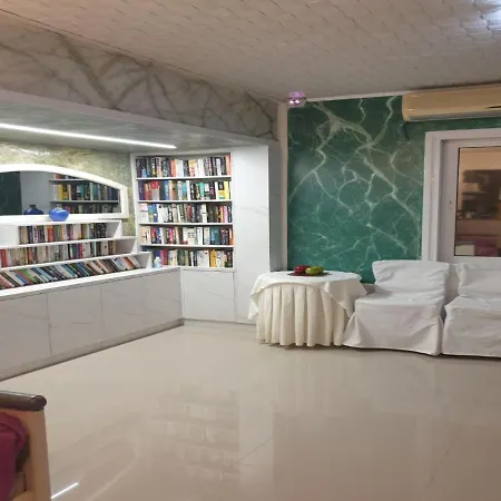Entire Full View 3 Bedrooms 3 Bathrooms 3 Kitchens * Limenas Chersonisou