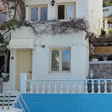 Entire Full View 3 Bedrooms 3 Bathrooms 3 Kitchens Limenas Chersonisou