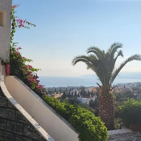 Entire Full View 3 Bedrooms 3 Bathrooms 3 Kitchens Villa